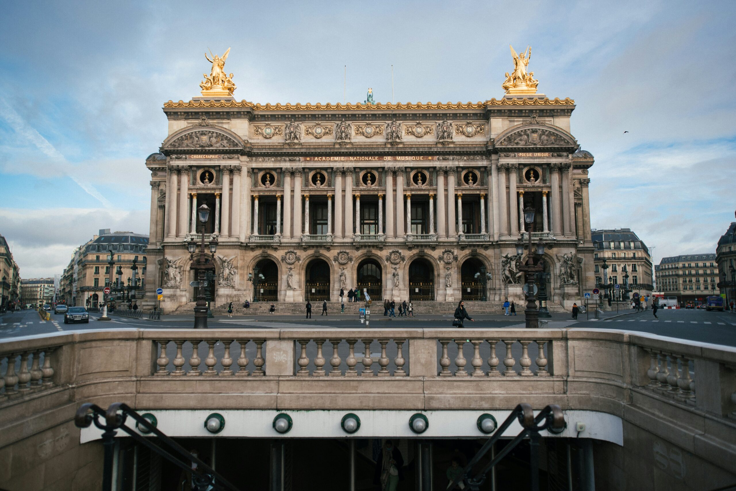 francesco-zivoli-oyskrsmgpmg-unsplash